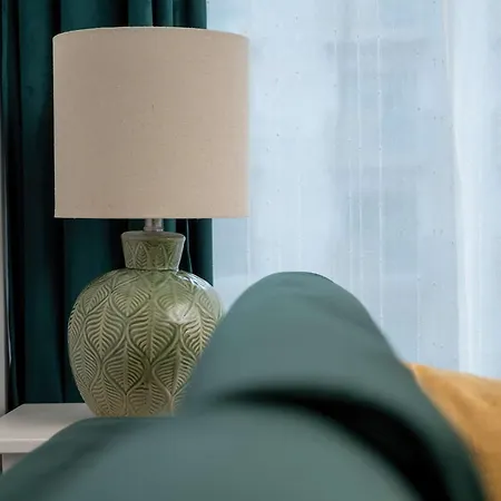 Stylish With Balcony & Parking In The Old Town Of By Renters Apartmán