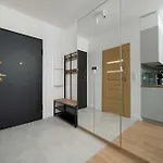 Stylish With Balcony & Parking In The Old Town Of By Renters * Wroclaw