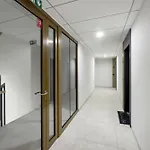 Apartment Stylish With Balcony & Parking In The Old Town Of By Renters