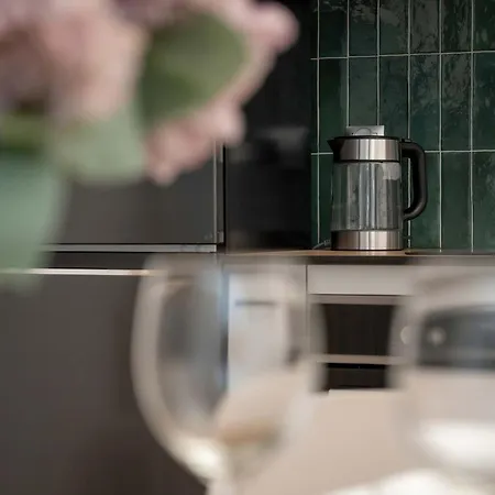Lägenhet Stylish With Balcony & Parking In The Old Town Of By Renters