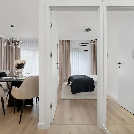 Lägenhet Stylish With Balcony & Parking In The Old Town Of By Renters *